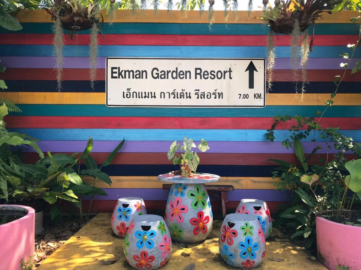 Ekman Garden Resort Sichon Bagian luar foto