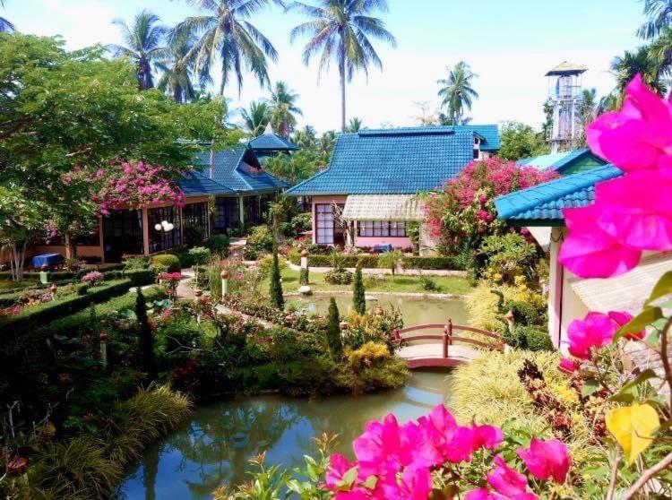 Ekman Garden Resort Sichon Bagian luar foto