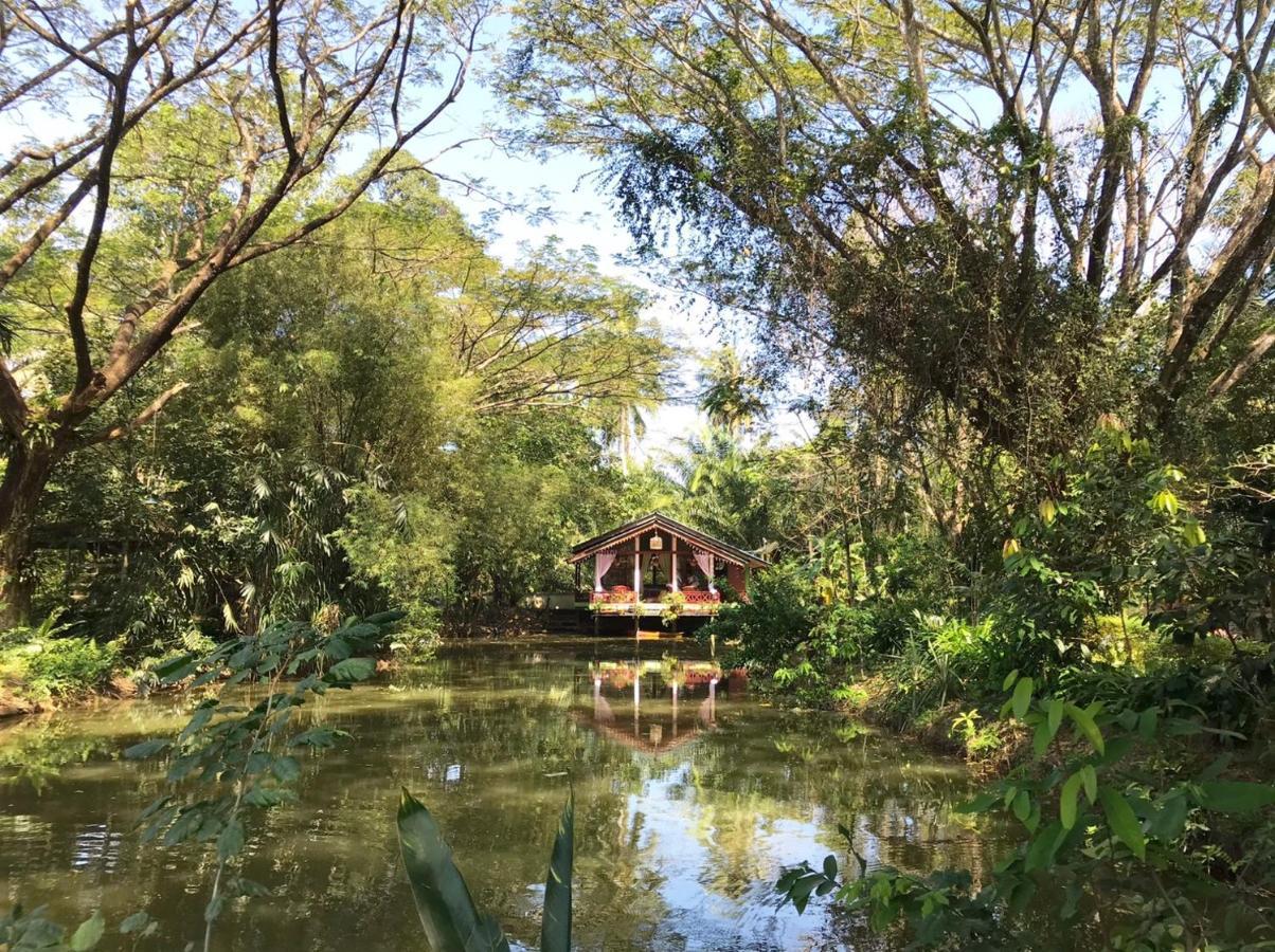 Ekman Garden Resort Sichon Bagian luar foto